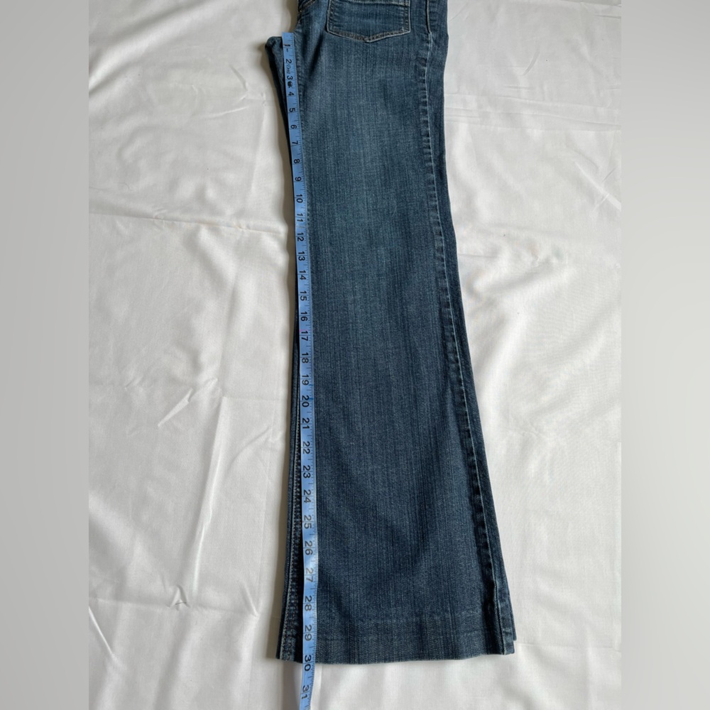 American Eagle Women’s Jeans 
Size 0 - Picture 7 of 8